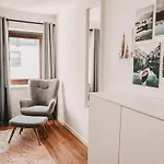 Dorf 70 *